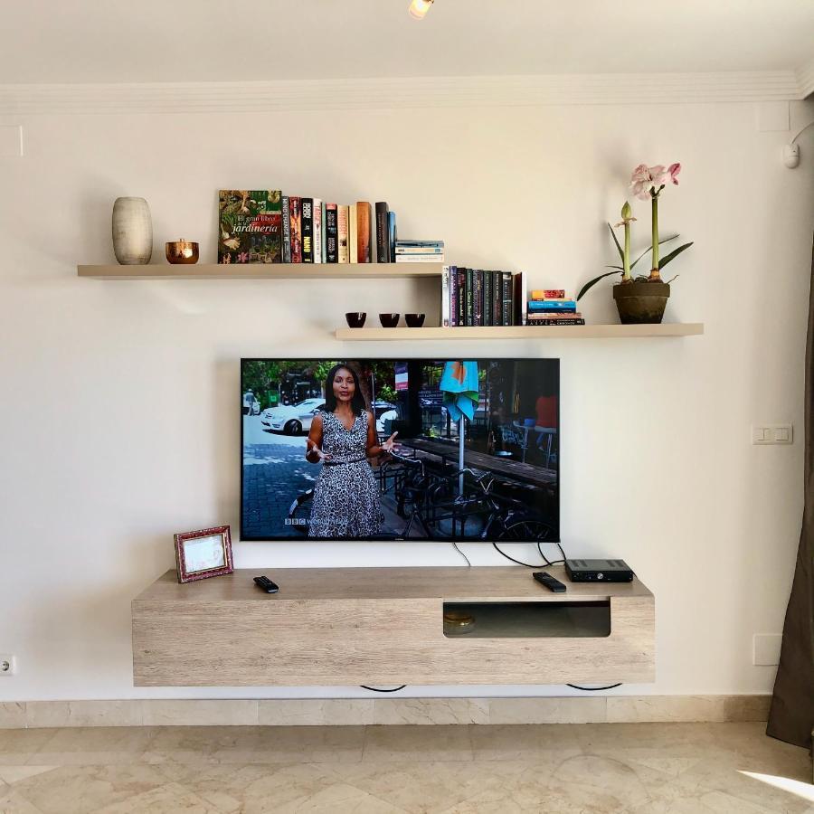 D12 Espectacular Y Moderno Apartamento En Primera Linea - Estepona - Sinfonia Del Mar Kültér fotó