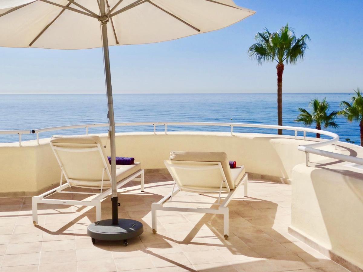 D12 Espectacular Y Moderno Apartamento En Primera Linea - Estepona - Sinfonia Del Mar Kültér fotó