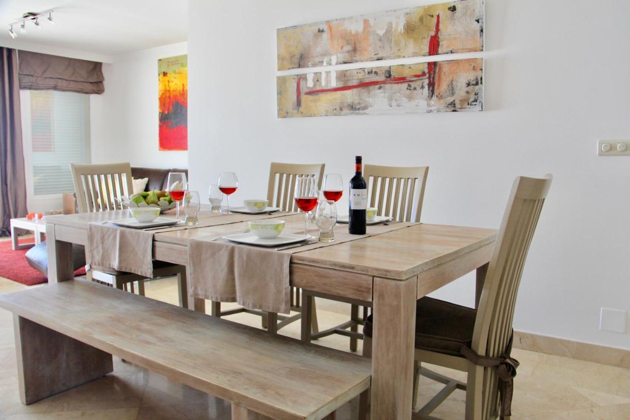 D12 Espectacular Y Moderno Apartamento En Primera Linea - Estepona - Sinfonia Del Mar Kültér fotó