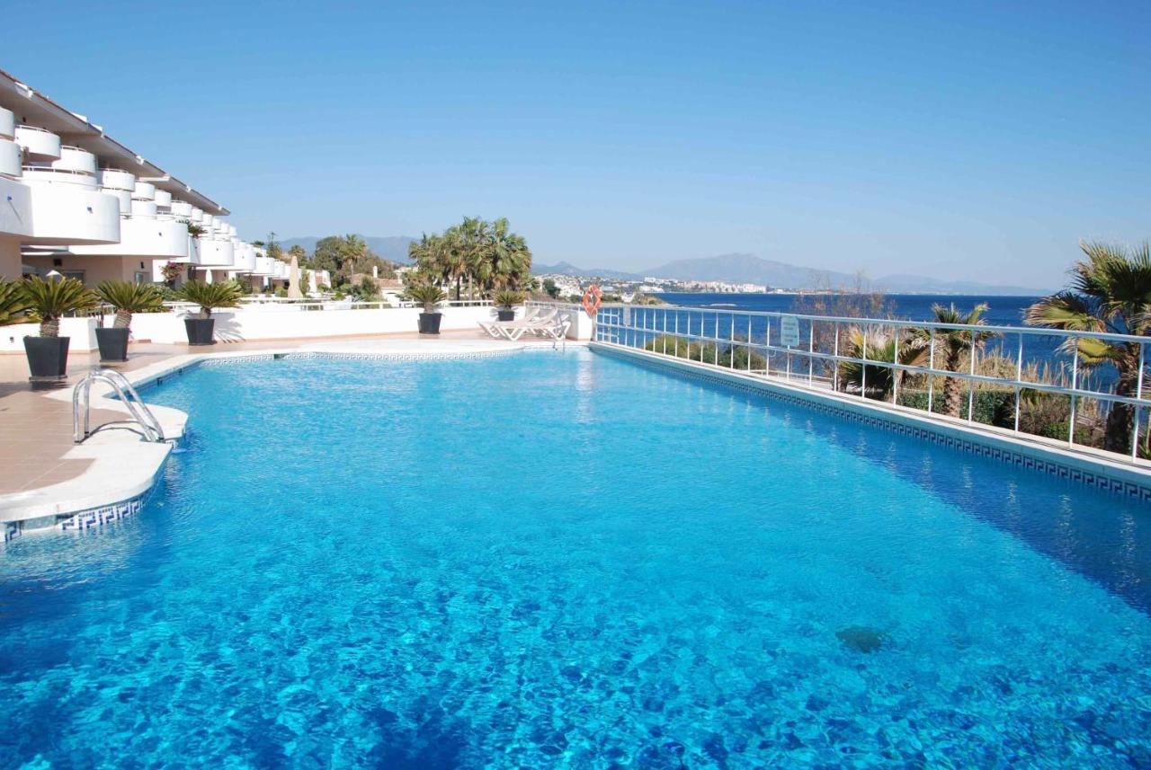 D12 Espectacular Y Moderno Apartamento En Primera Linea - Estepona - Sinfonia Del Mar Kültér fotó