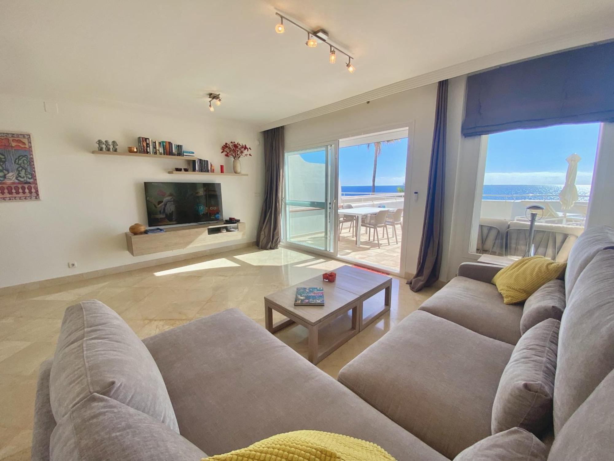 D12 Espectacular Y Moderno Apartamento En Primera Linea - Estepona - Sinfonia Del Mar Kültér fotó